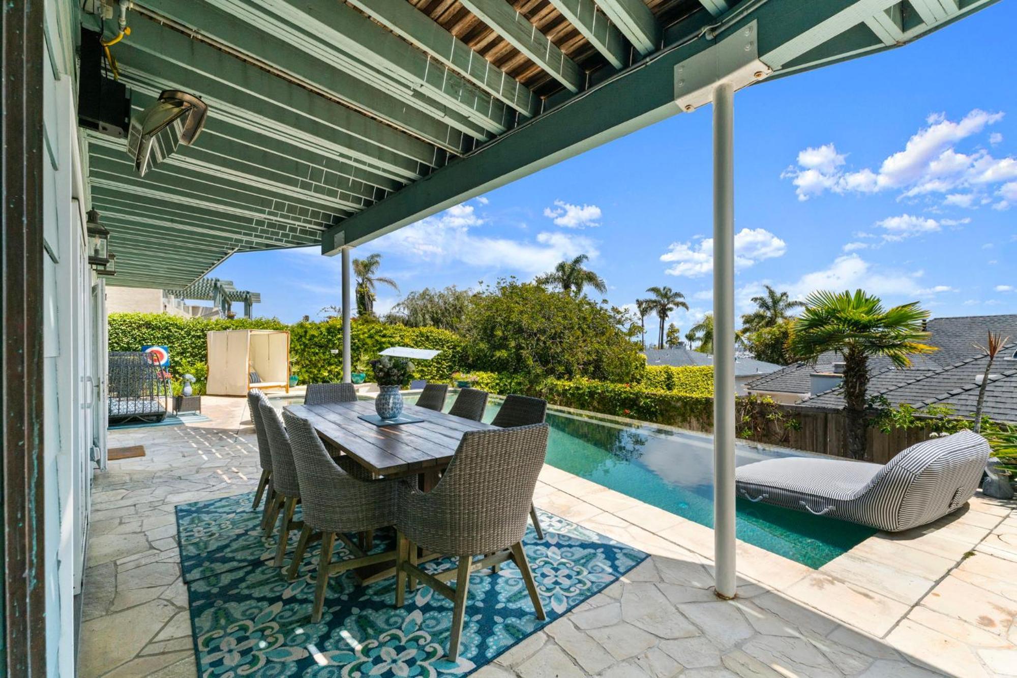 The Pool Side Hideaway With Golf Cart
