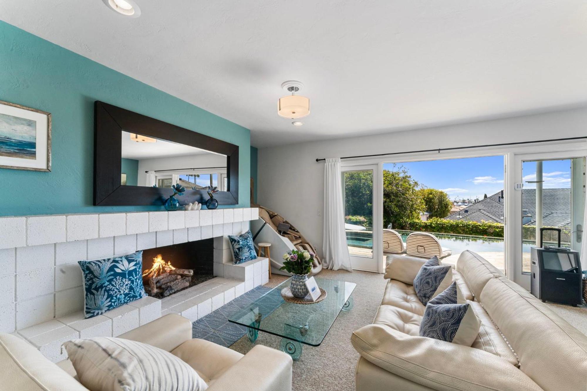 Apartment The Pool Side Hideaway With Golf Cart *