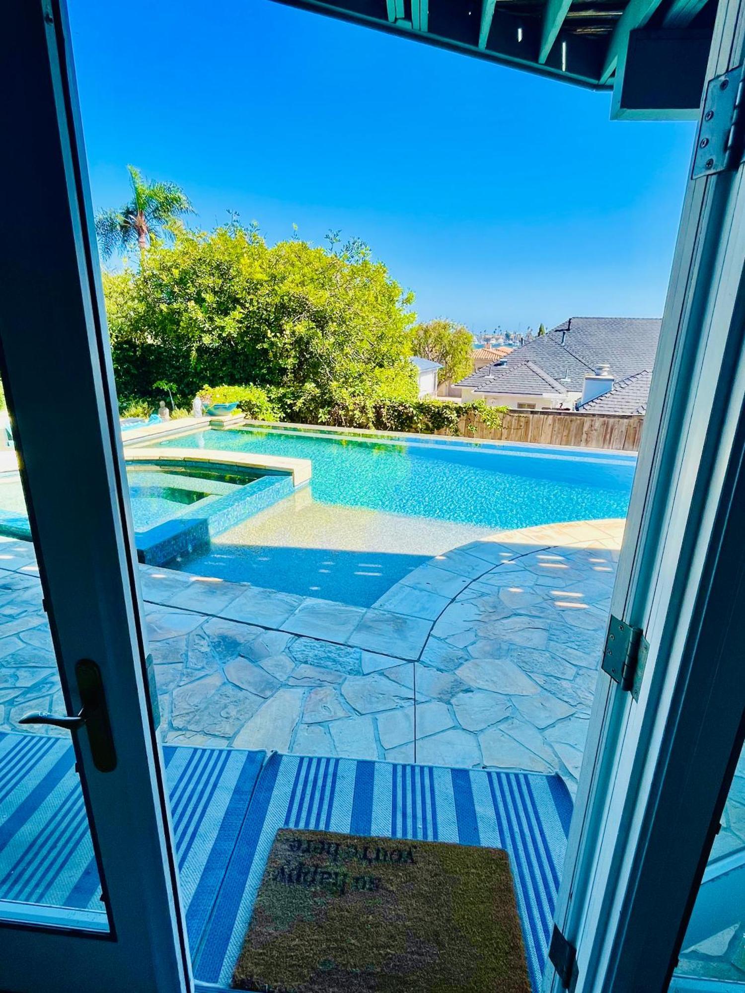 Apartamento The Pool Side Hideaway With Golf Cart *